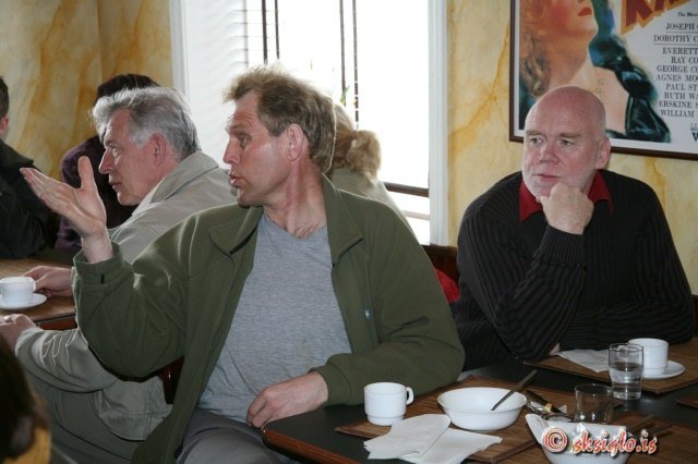 2006-04-25-014