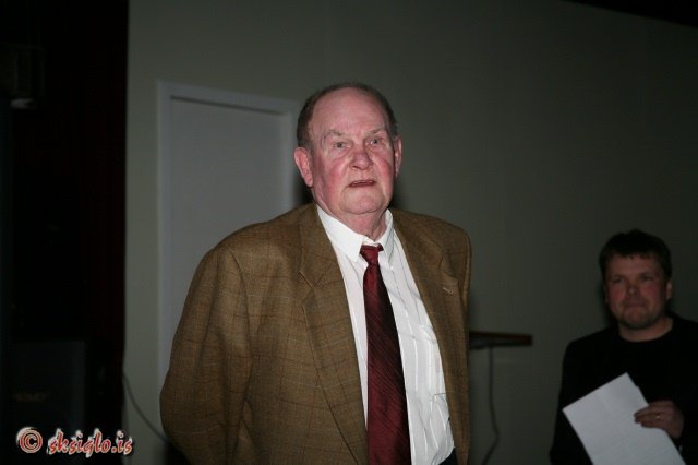 2006-04-06-043