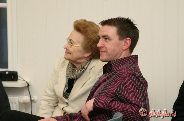2006-01-29-036 (2)
