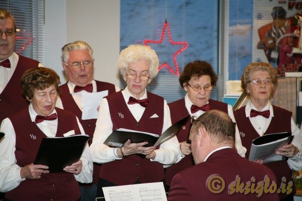 2005-12-16-019 (2)