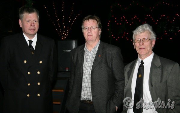 2005-12-09-051 (2)