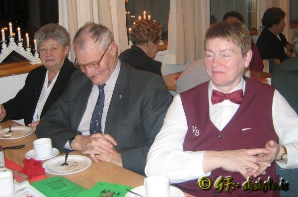 2005-12-10-G-027 (2)