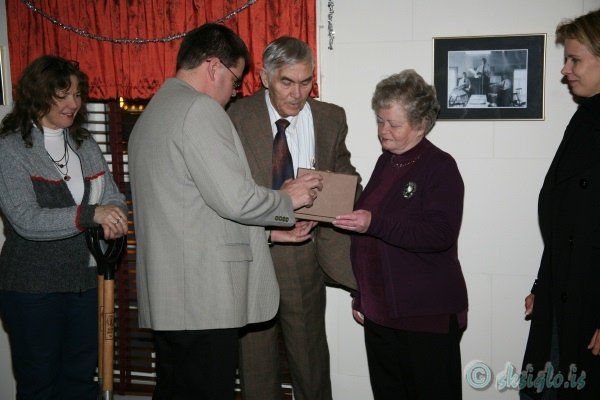 2005-12-16-063 (2)