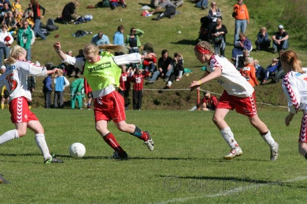 2005-08-06-411 (2)
